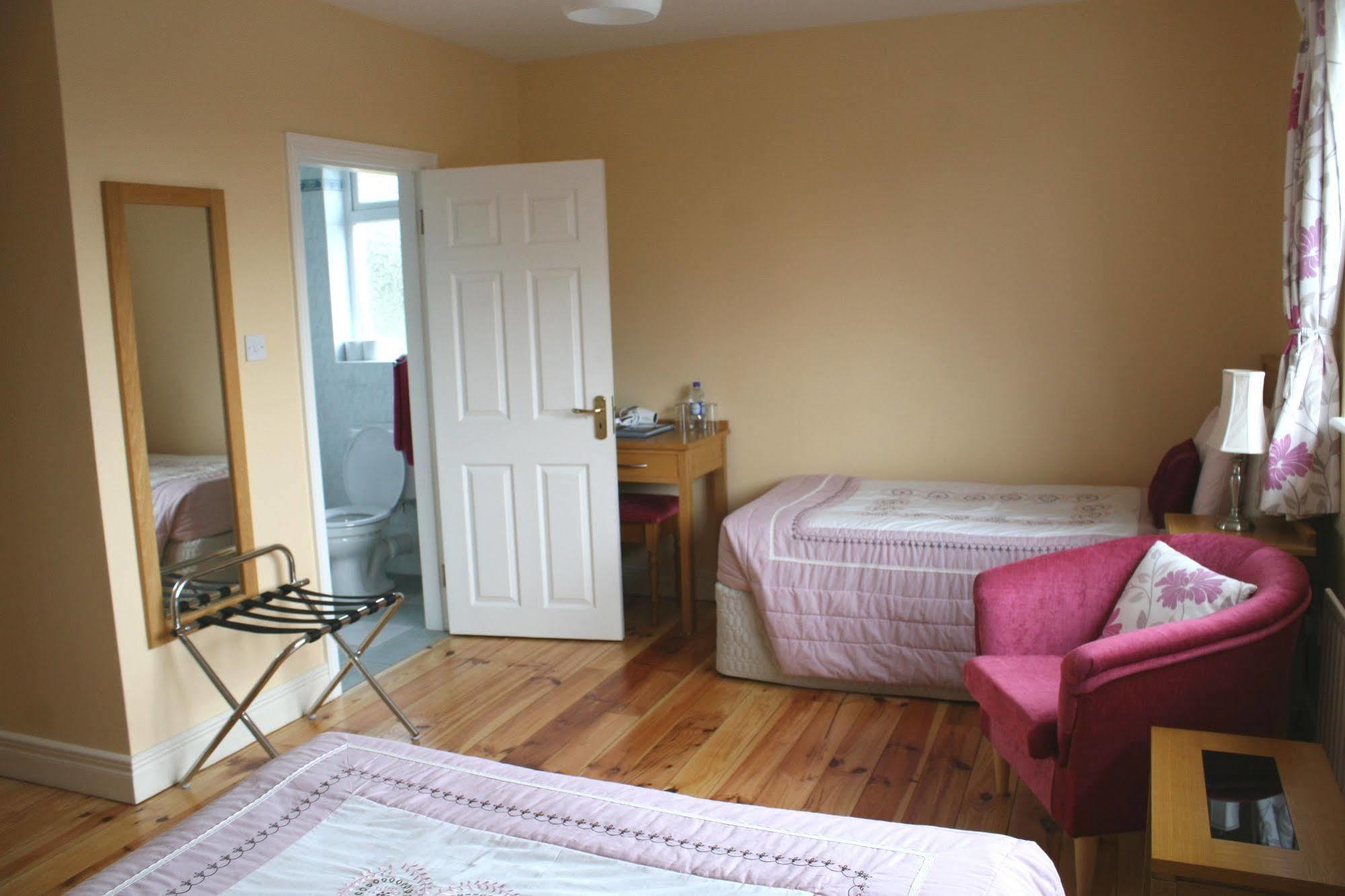 Carrowntober House B & B Oughterard Extérieur photo