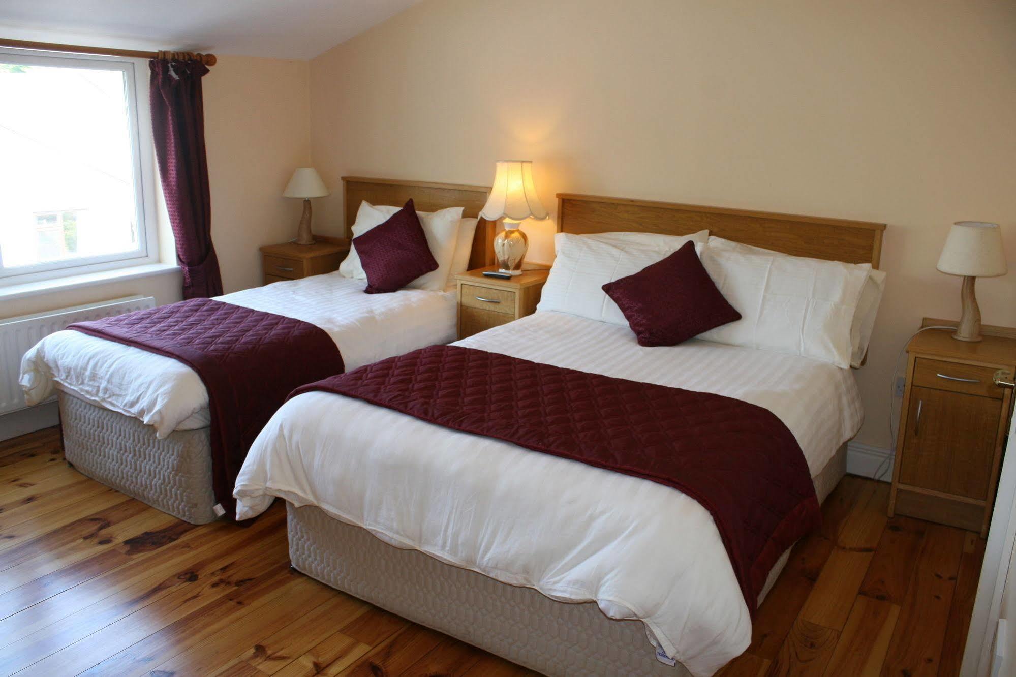 Carrowntober House B & B Oughterard Extérieur photo